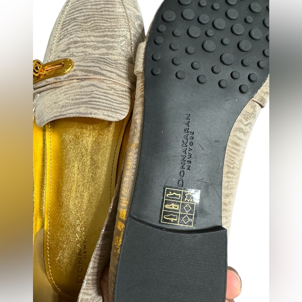 DONNAKARAN NEW YORK FLAT LOAFERS (NEW) - Picture 4 of 4
